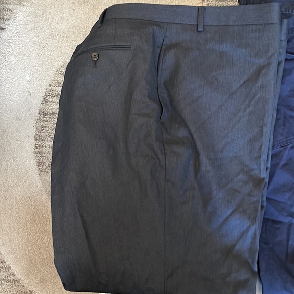 Ralph Lauren Mens pants!! One navy 5 pockets 100% cotton.  One pant dark gray - Picture 3 of 7